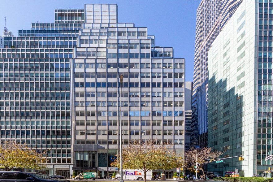 410 Park Ave, New York, NY for lease - Building Photo - Image 2 of 6