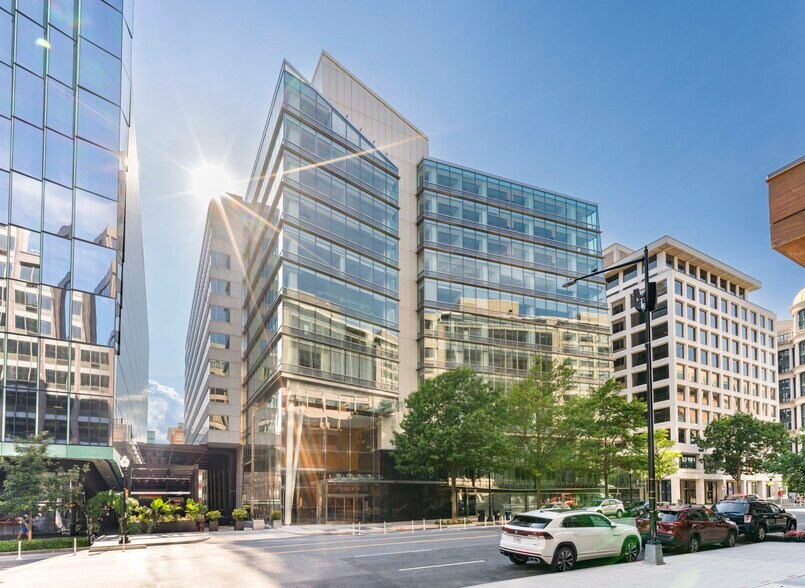 1152 15th St NW, Washington, DC à louer - Photo du bâtiment - Image 1 de 11