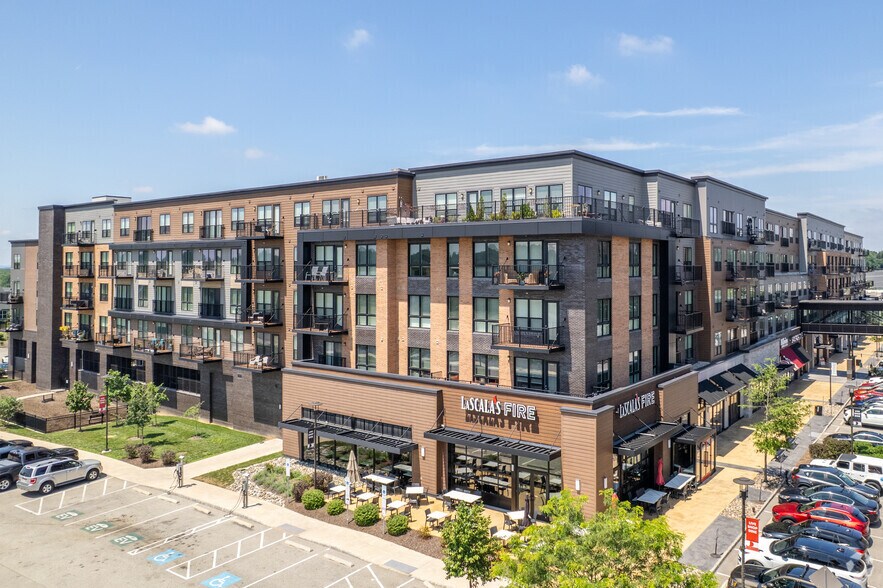 1100 Market St, Dresher, PA for lease - Building Photo - Image 3 of 104