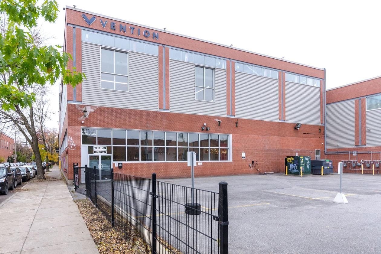 578 St De Courcelle, Montréal, QC for lease Primary Photo- Image 1 of 8