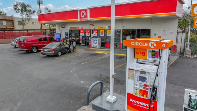 More details for 3155 N Alvernon Way, Tucson, AZ - Retail for Sale