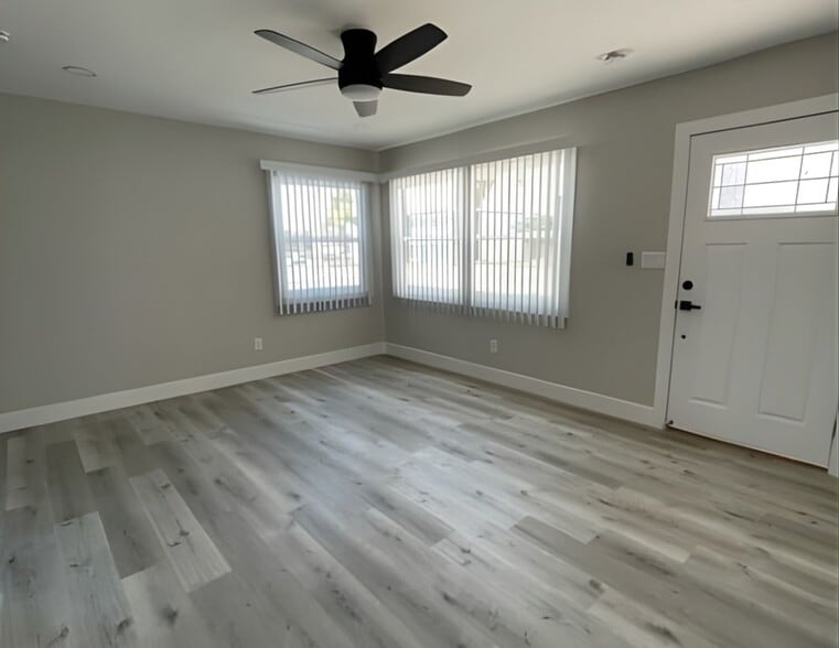 608 7th St, Imperial Beach, CA à vendre - Photo du bâtiment - Image 3 de 18