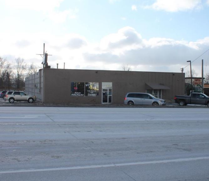 1016 Talbot St, St Thomas, ON à vendre - Photo principale - Image 1 de 1