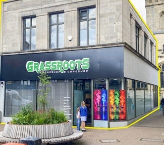Plus de détails pour 49 Fore St, Trowbridge - Commerce de détail à vendre