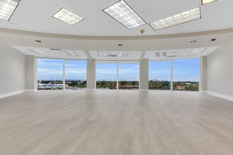 3101 N Federal Hwy, Fort Lauderdale, FL for lease Interior Photo- Image 1 of 11