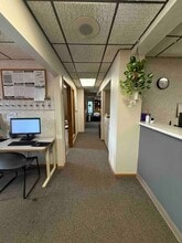6480 Wayzata Blvd, Golden Valley, MN for lease Interior Photo- Image 2 of 5