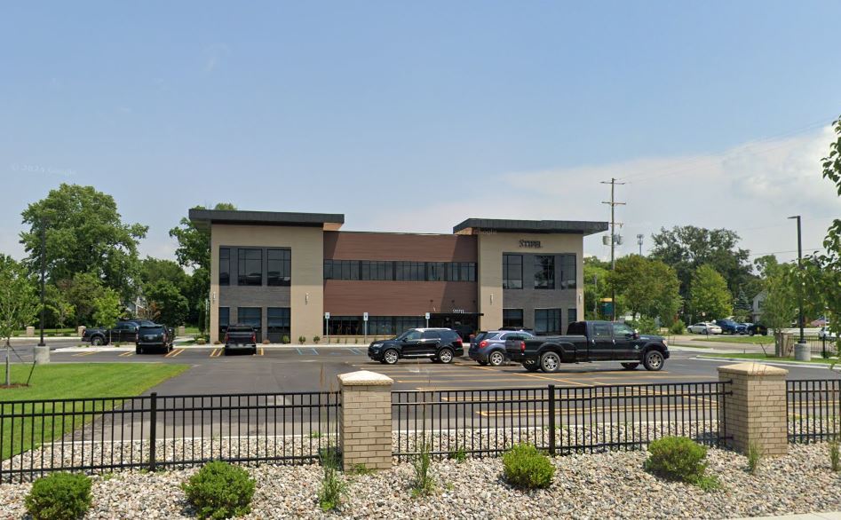 415 Rodd St, Midland, MI à louer - Photo du bâtiment - Image 2 de 7