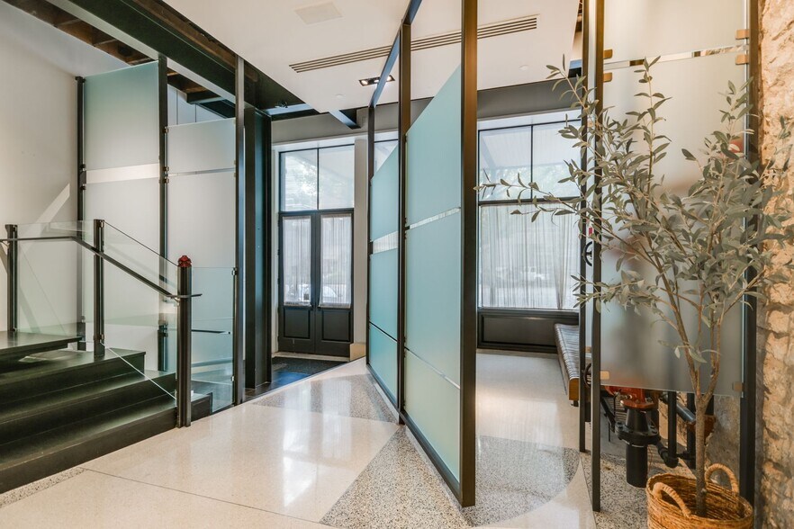 811 Congress Ave, Austin, TX à vendre - Photo du bâtiment - Image 2 de 47