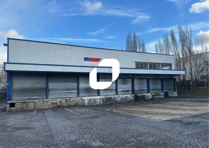 Flex dans Morangis à louer - Photo du bâtiment - Image 1 de 11