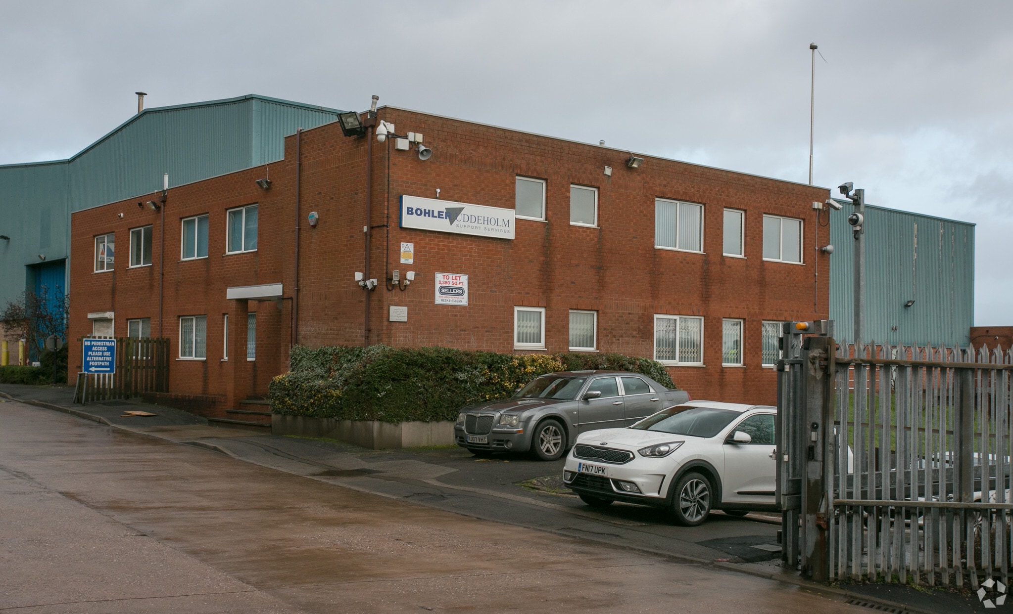 Taylors Ln, Oldbury for lease Primary Photo- Image 1 of 2