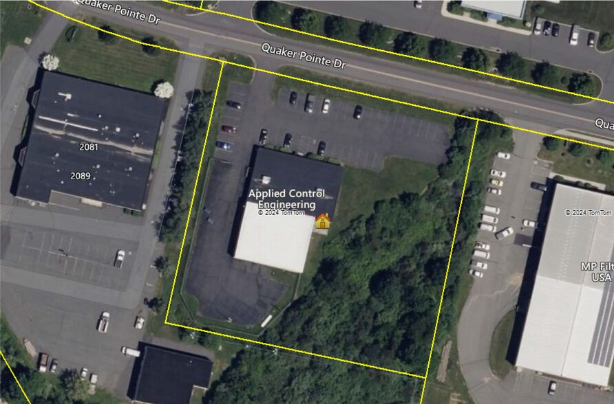 2075 Quaker Pointe Dr, Quakertown, PA à louer - Aérien - Image 2 de 9