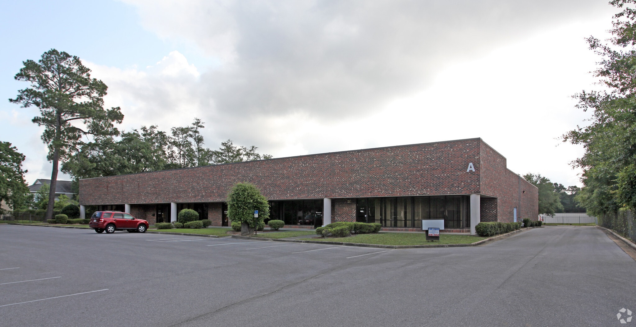 826 Creighton Rd, Pensacola, FL for lease Building Photo- Image 1 of 11