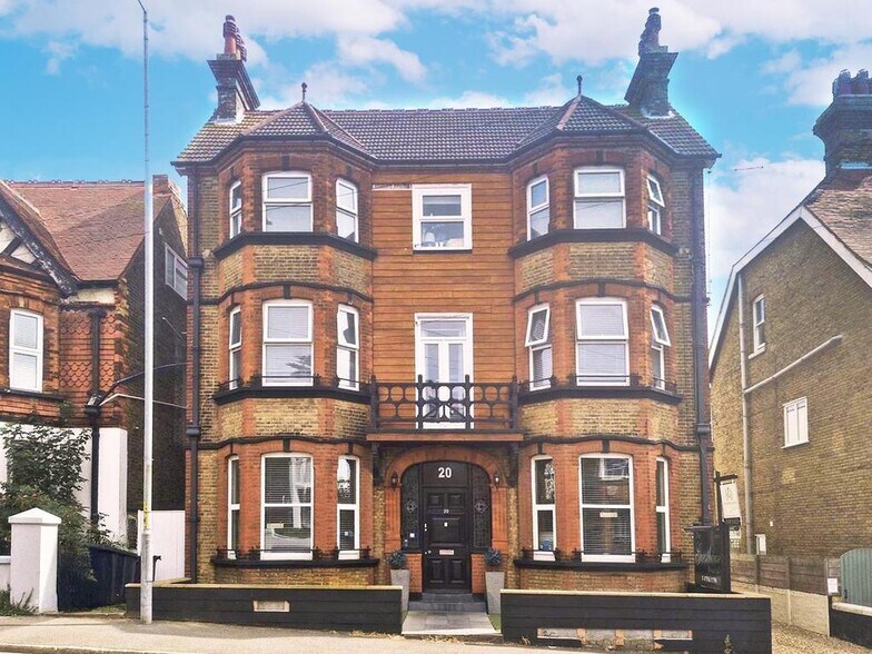 20 Queens Rd, Broadstairs à vendre - Photo du bâtiment - Image 1 de 35