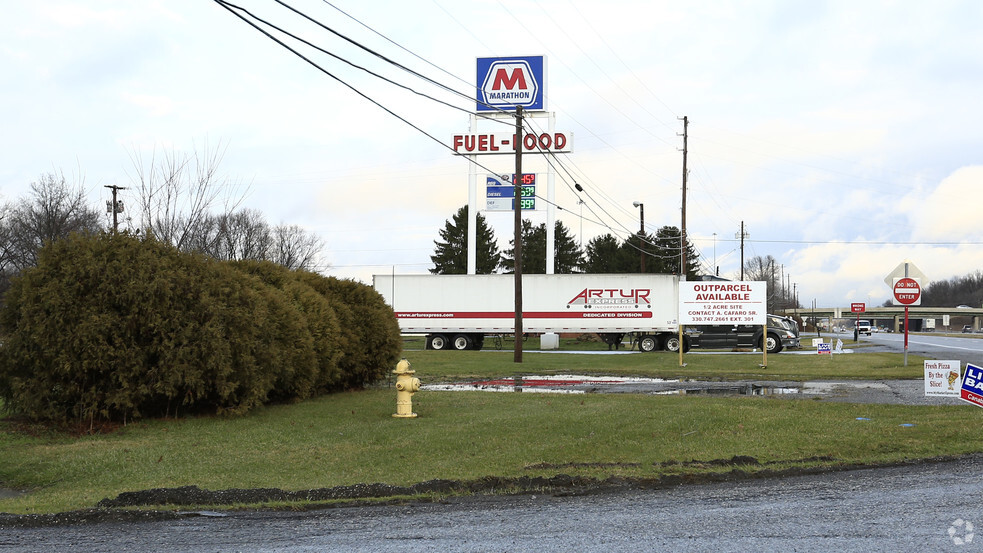 4300 State Route 5, Newton Falls, OH for lease - Building Photo - Image 3 of 5