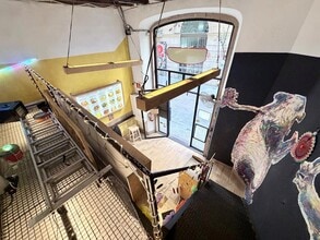 Retail in Barcelona, Barcelona for lease Interior Photo- Image 2 of 14