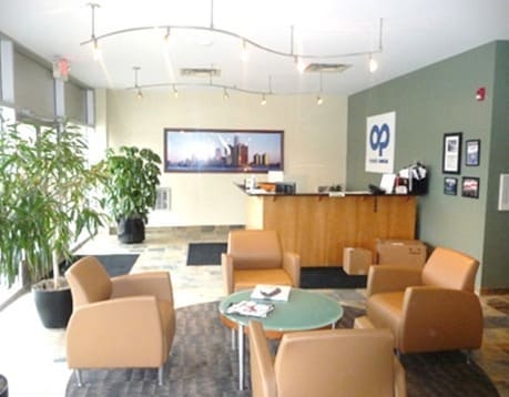 2710 Bellingham Dr, Troy, MI à louer - Photo intérieure - Image 2 de 6