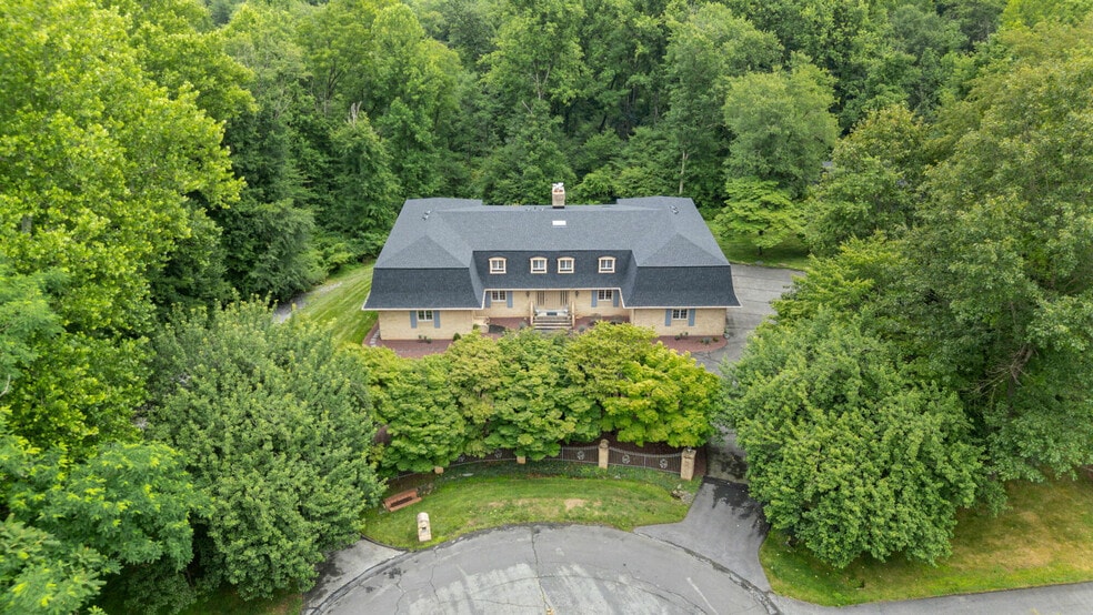 17801-17805 October Ct, Derwood, MD for sale - Building Photo - Image 2 of 27