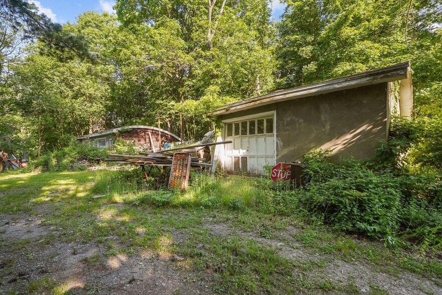 62 Old Glenham Rd, Fishkill, NY à vendre - Photo du bâtiment - Image 3 de 17