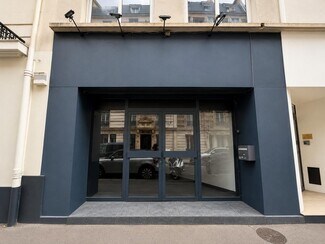 Plus de détails pour Rue Du Débarcadère, Paris - Commerce de détail à louer