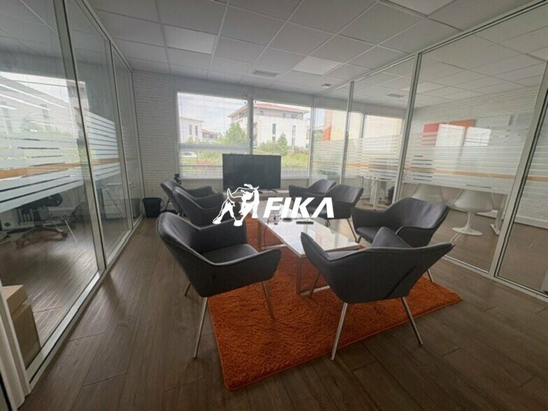 18 Avenue Charles De Gaulle, Balma à louer - Photo intérieure - Image 2 de 8