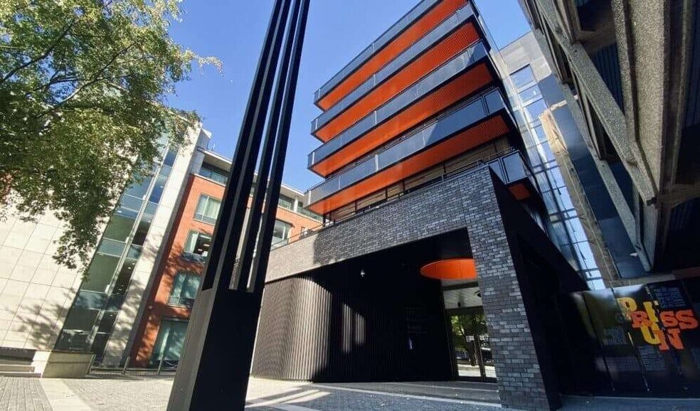 1 Portwall Ln, Bristol à louer - Photo du bâtiment - Image 2 de 4