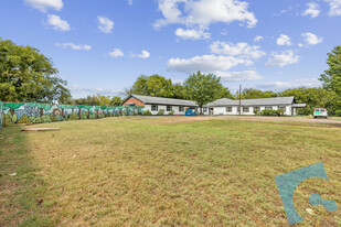 114 S 14th St, Midlothian TX - Day Care Centre