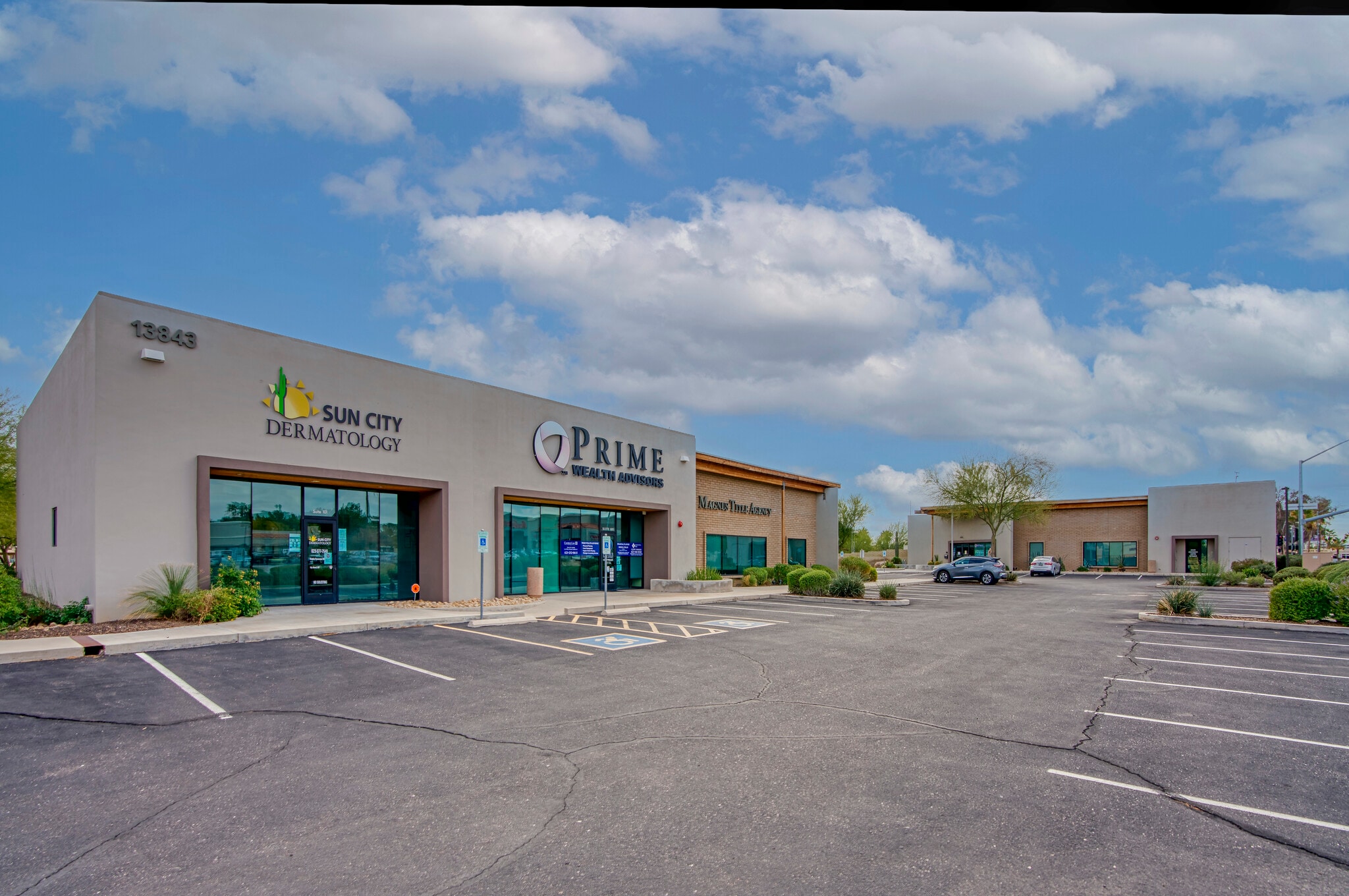 13843-13847 W Meeker Blvd, Sun City West, AZ for lease Primary Photo- Image 1 of 4