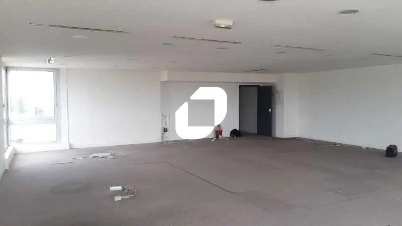 Office in Garges-lès-Gonesse for lease Interior Photo- Image 1 of 39