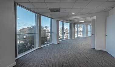 3101 N Federal Hwy, Fort Lauderdale, FL for lease Interior Photo- Image 2 of 4