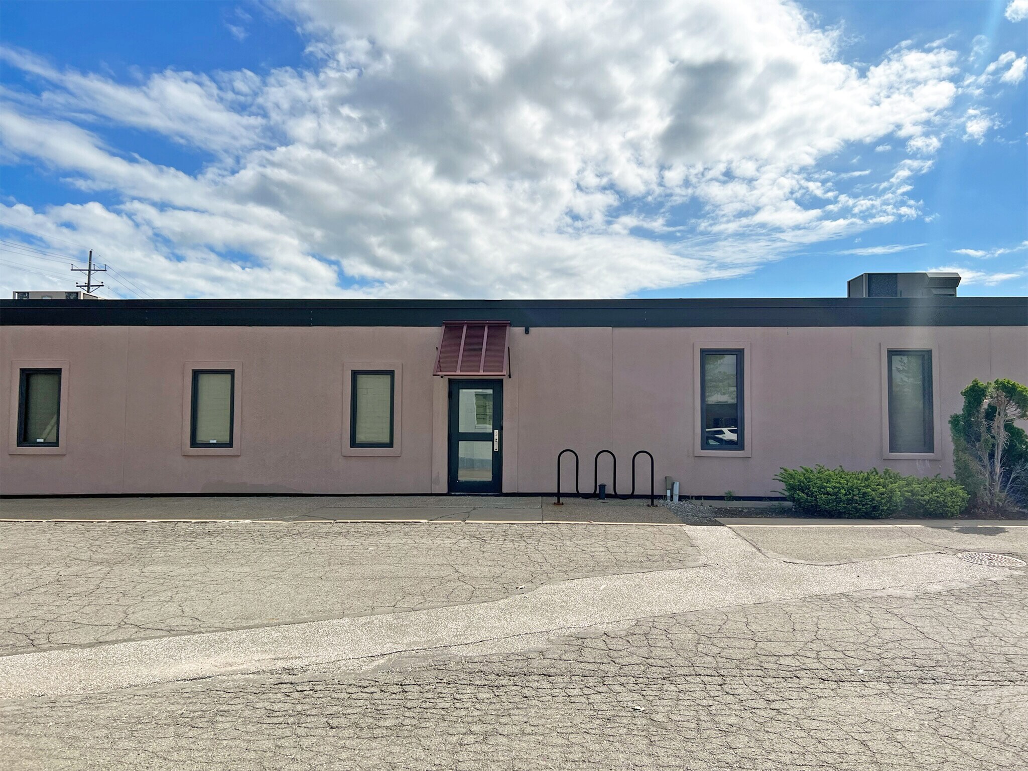 2800-2860 W 21st St, Erie, PA for lease Building Photo- Image 1 of 9