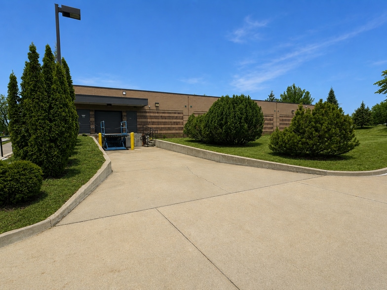 1205 Buckeye Ave, Ames, IA à vendre - Photo du bâtiment - Image 2 de 4