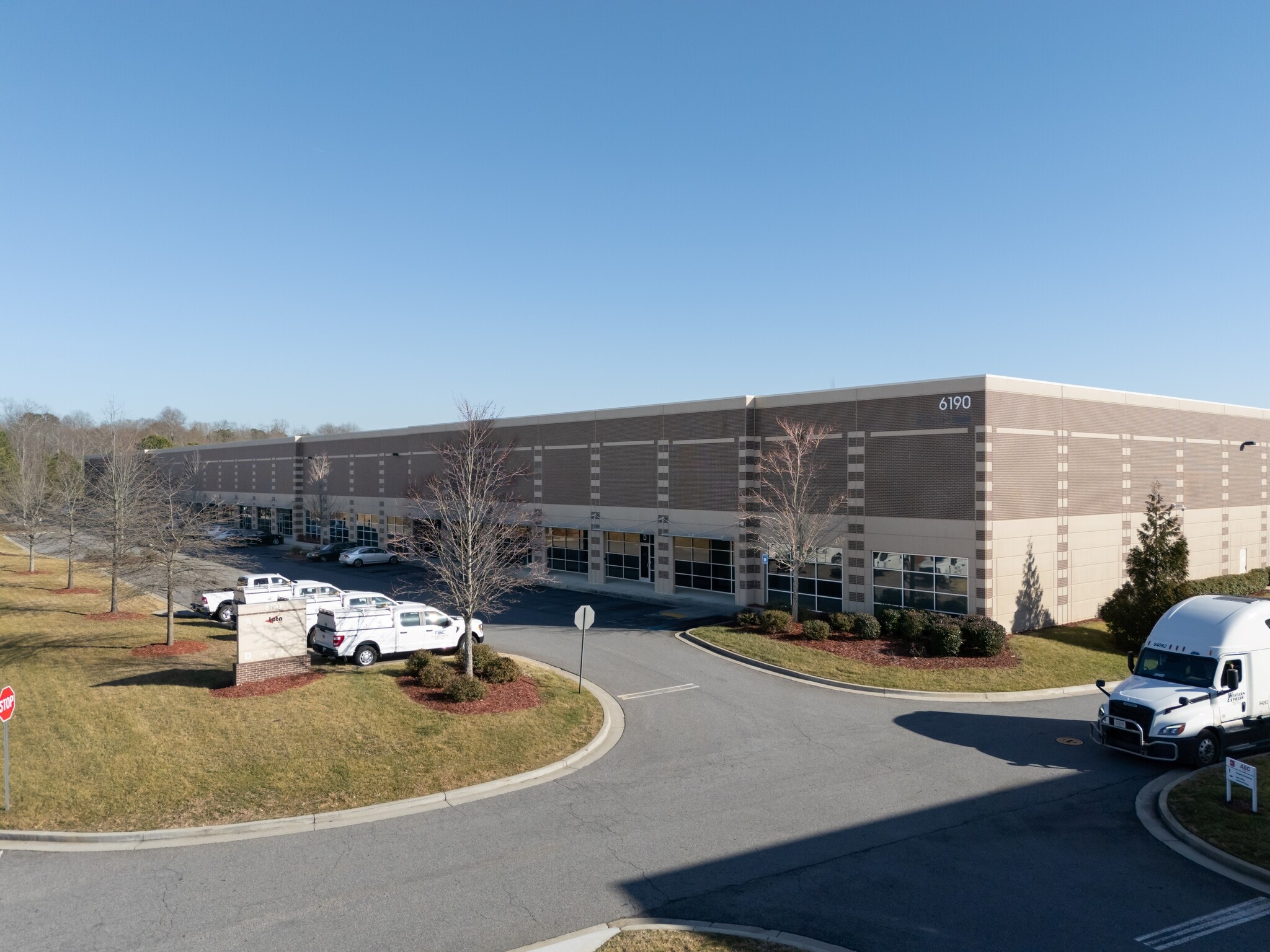 6190 Shiloh Crossing, Alpharetta, GA for lease Primary Photo- Image 1 of 7