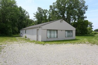 Plus de détails pour 9669 Highland Rd, White Lake Township, MI - Commerce de détail à vendre