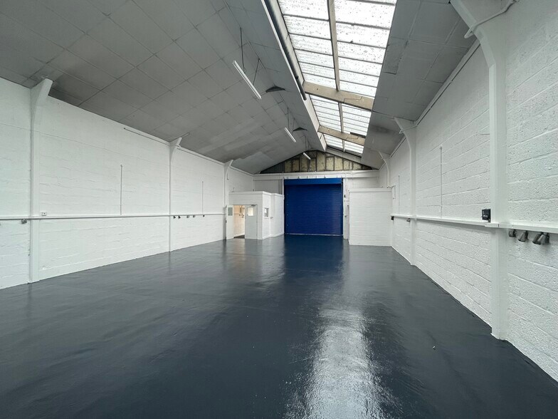 Burnt Ml, Harlow à louer - Photo du bâtiment - Image 2 de 8