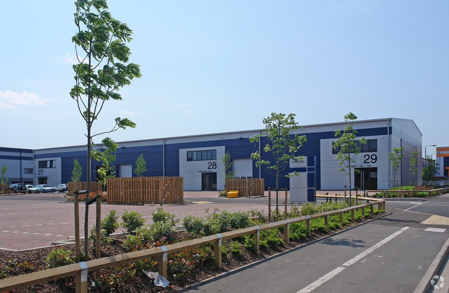 Thomas Rd, Crayford à louer - Photo du bâtiment - Image 2 de 4