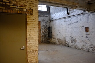 408 W Main St, Benton Harbor, MI for lease Interior Photo- Image 1 of 49