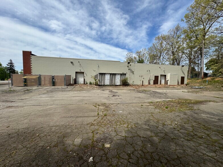 809-811 Grandview Rd, Oil City, PA à louer - Photo du bâtiment - Image 3 de 8