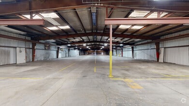 11939 Aldine Westfield Rd, Houston, TX à louer Numérisation 3D de Matterport- Image 1 de 4