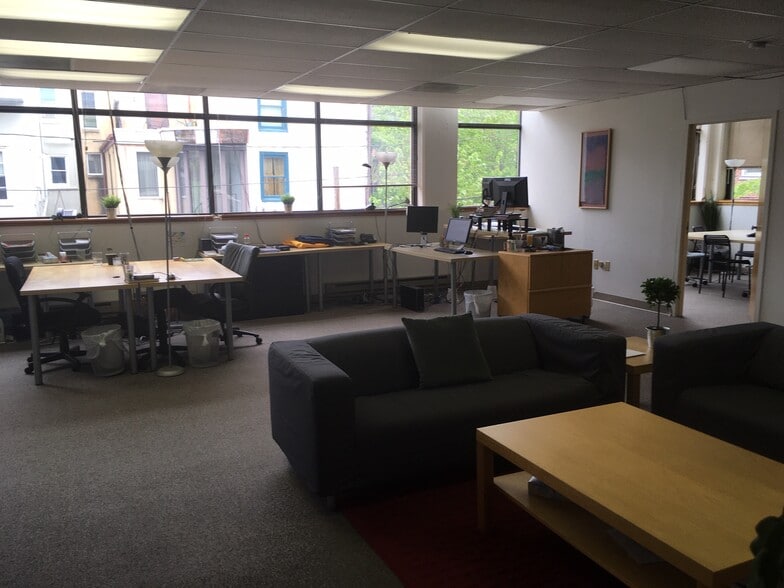 2101 Brandywine St, Philadelphia, PA for lease - Interior Photo - Image 3 of 12