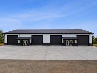 Plus de détails pour 404 S 21st St, Indianola, IA - Industriel à vendre