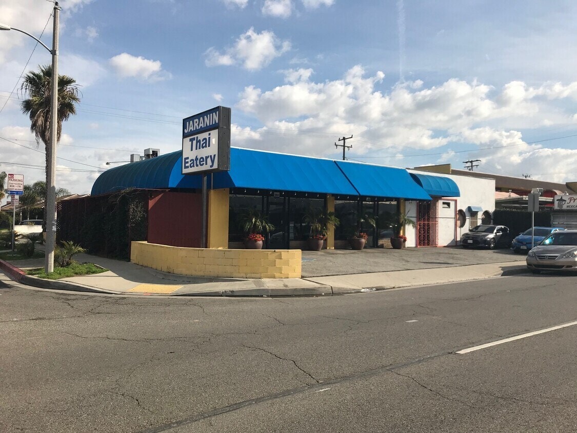 11934-11940 Aviation Blvd, Inglewood, CA à louer Photo intérieure- Image 1 de 8