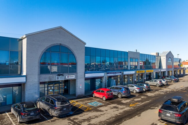 More details for 455 Boul Saint-Joseph, Drummondville, QC - Office/Retail for Lease
