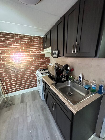 Workforce 3 Home Portfolio portefeuille de 2 propriétés à vendre sur LoopNet.ca - Photo intérieure - Image 3 de 71