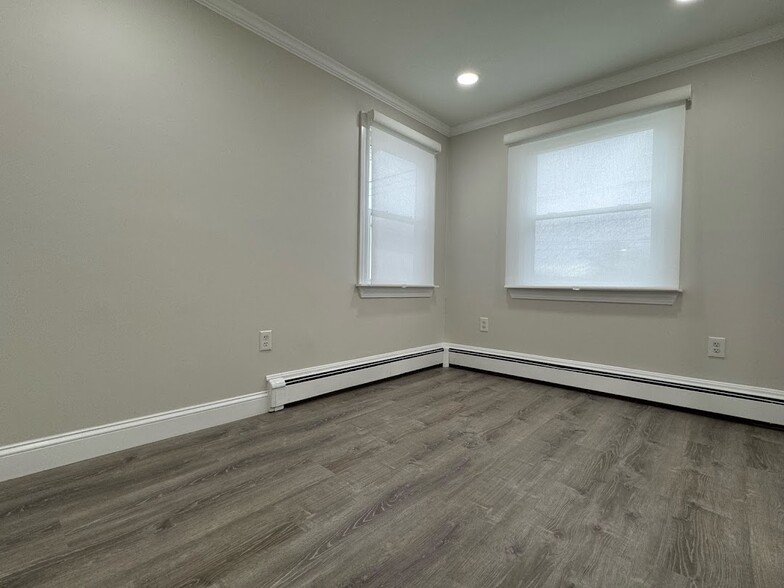 535 Worcester Rd, Framingham, MA for lease - Building Photo - Image 2 of 15