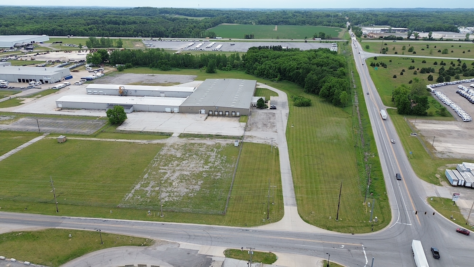 10758 County Road 2, Middlebury, IN à vendre Photo du bâtiment- Image 1 de 11