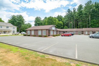 179 Northampton St, Easthampton, MA for lease Building Photo- Image 1 of 10