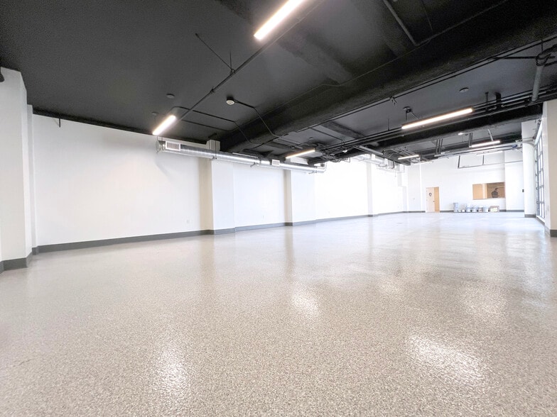 810 Bond Ave, Santa Barbara, CA for lease - Interior Photo - Image 3 of 20