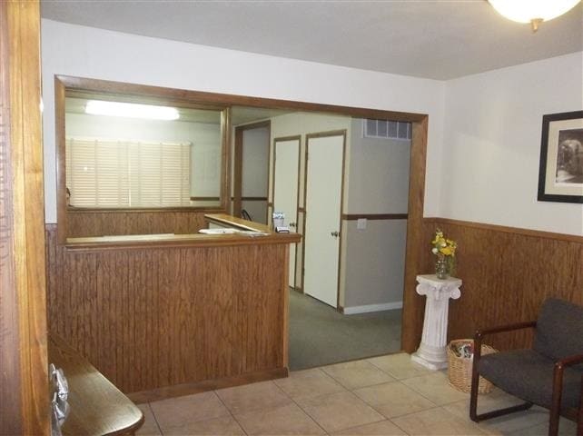 223 N East Ave, Tahlequah, OK for sale - Building Photo - Image 2 of 42