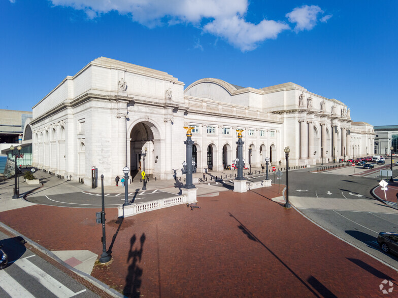 40-60 Massachusetts Ave NE, Washington, DC à louer - Photo du bâtiment - Image 3 de 8