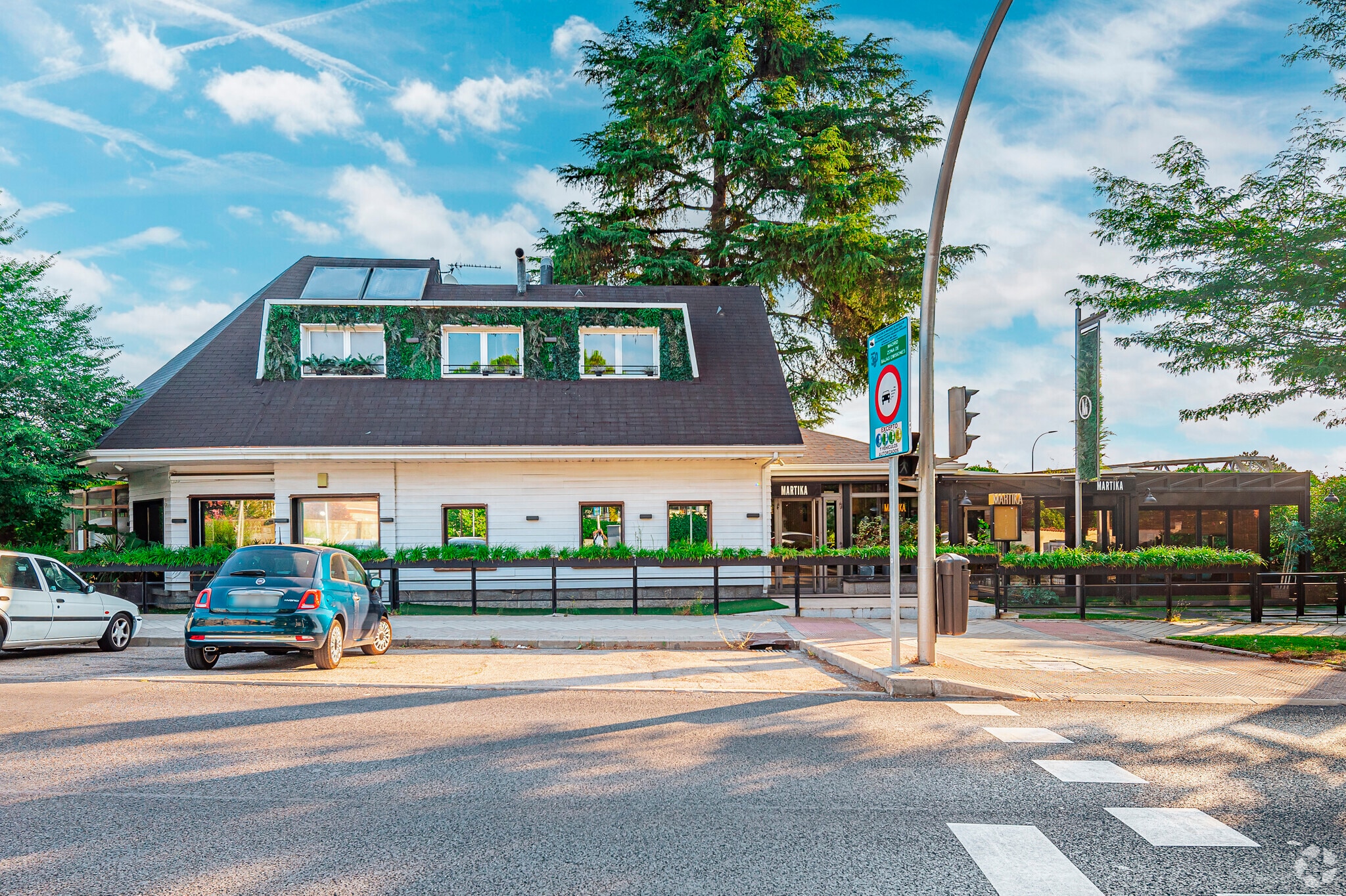 Avenida de la Victoria, 144, Madrid, Madrid à vendre Photo principale- Image 1 de 9